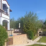 Луксозна вила Momino