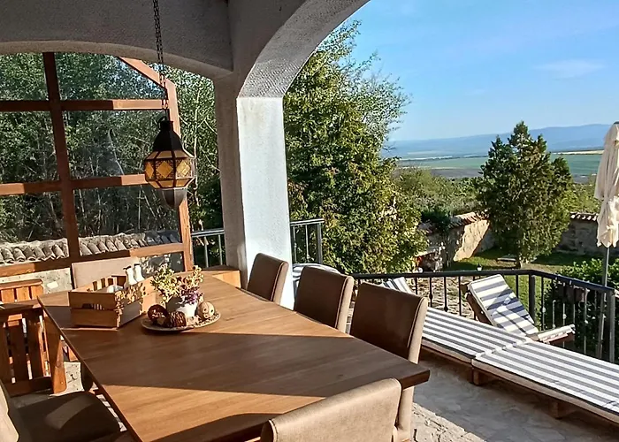Momino Villa *